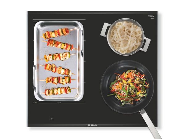 Tính năng FlexInduction trên dòng bếp từ đa vùng nấu Bosch PXE675DC1E