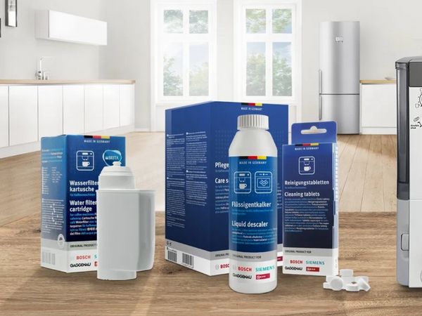 Vệ sinh bếp từ Bosch đúng cách để tiết kiệm điện và bảo vệ mặt kính.