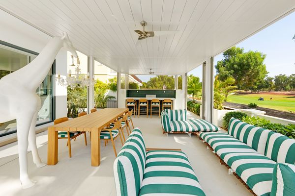 Wide angle view of the villas outside dining area