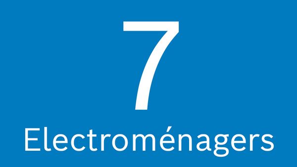 7 appareils sur fond bleu