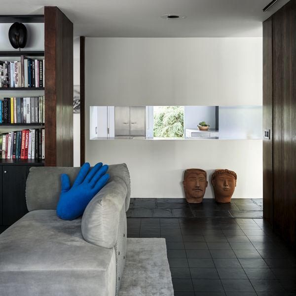 Lounge area showing the sightlines into the kitchen