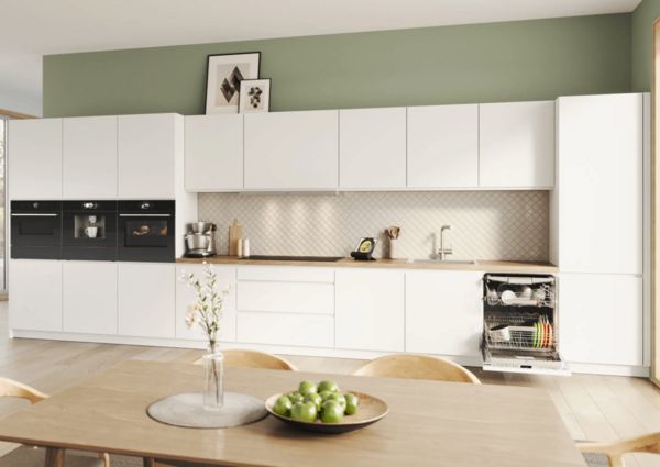 Bosch inbouwvaatwasser in een moderne keuken.