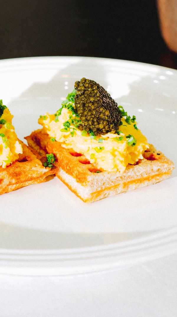 Soft scrambled eggs recipe