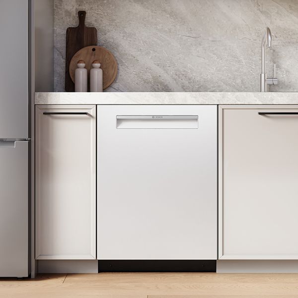 Bosch 300 series dishwasher with zone wash in white