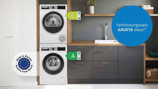 Ein Bosch Serie 6 Waschturm Set steht in einer hellen Wohnung.