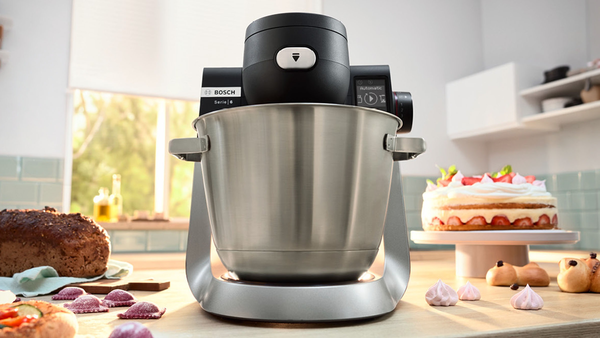 Eine Bosch Serie 6 MUM K&uuml;chenmaschine.