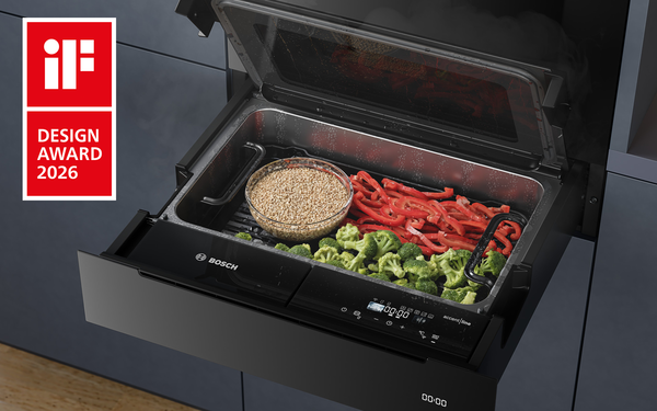 Die Dampf-Schublade von accent line ge&ouml;ffnet mit Zutaten darin mit einem Award Logo.