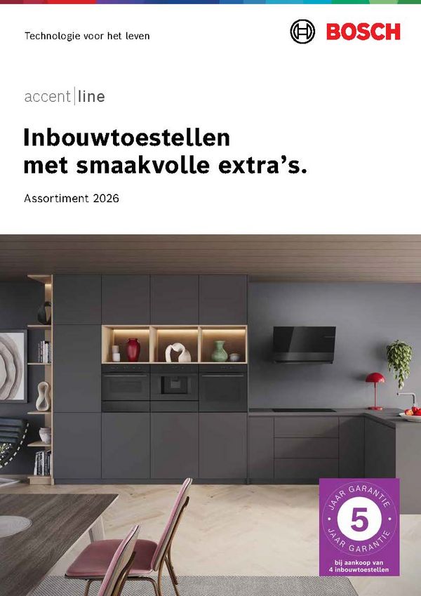 Bosch 'accent|line' promotieafbeelding met een moderne keuken met inbouwapparaten en een '5 Jaar Garantie' badge.  