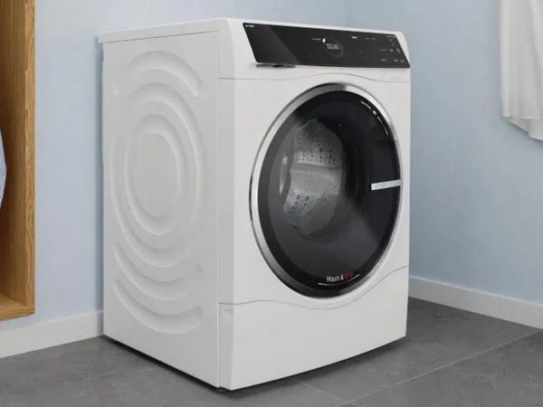 Een witte wasmachine van Bosch 