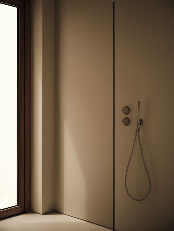 Interior shot of the bathroom in the SR house 
