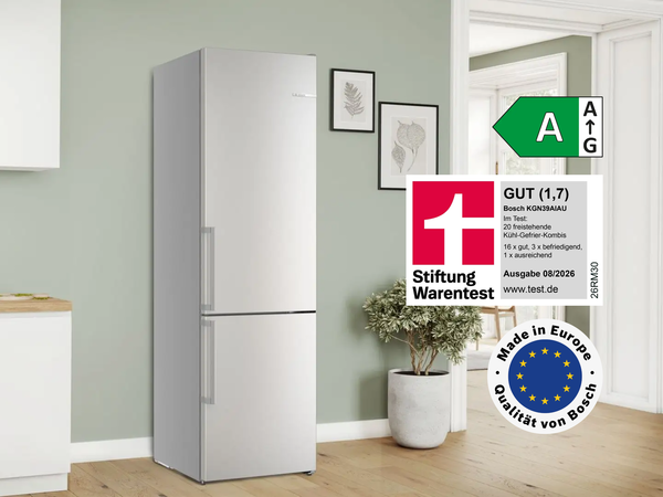 Bosch K&uuml;hl-Gefrier-Kombination KGN39AIAU mit Energieeffizienzklasse A, Stiftung Warentest Qualit&auml;tsurteil GUT (1,7), Ausgabe 08/2026, und Made-in-Europe-Siegel.