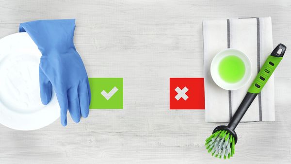 Geschirrpflege-Mythen - Geschirrspüler oder Handabwasch