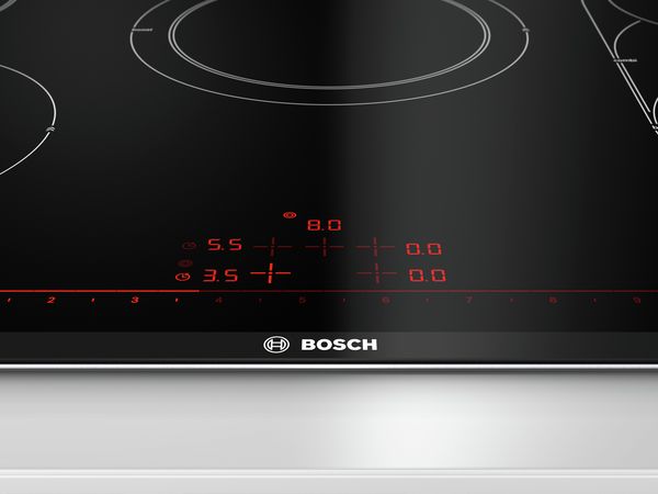 Bosch keramische kookplaat met pan om elektrisch te koken