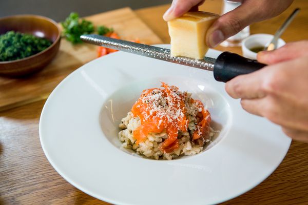 Etape 9 risotto au saumon fumé et aux champignons