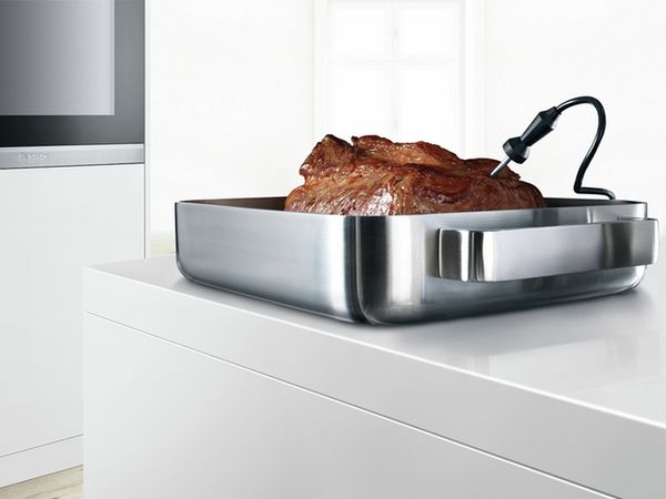 Rib-Eye-Steak nach einem Rezept von Bosch, perfekt zubereitet in Bosch Backöfen der Serien 6 und 8 mit dem Bratenthermometer.