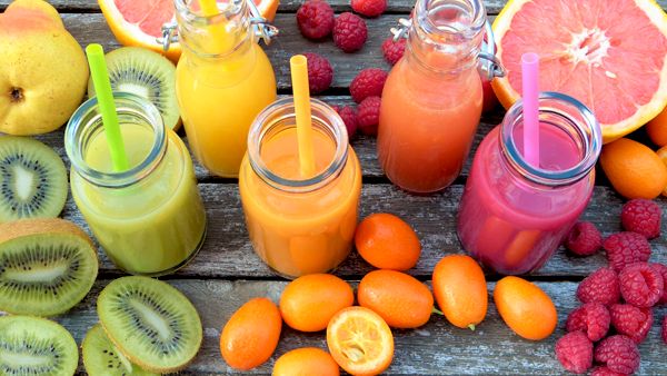 receta jugo de frutas de estación
