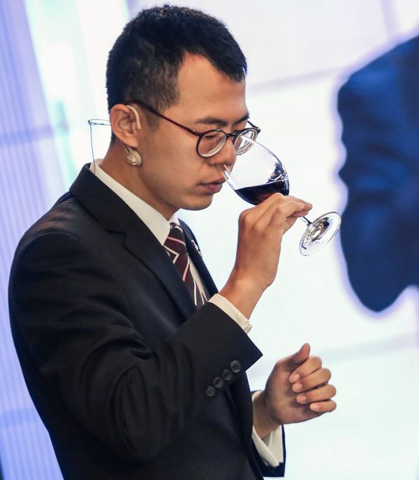 Кай Вень Лу (Kai Wen Lu), переможець шанхайського відбору для претендентів із Великого Китаю