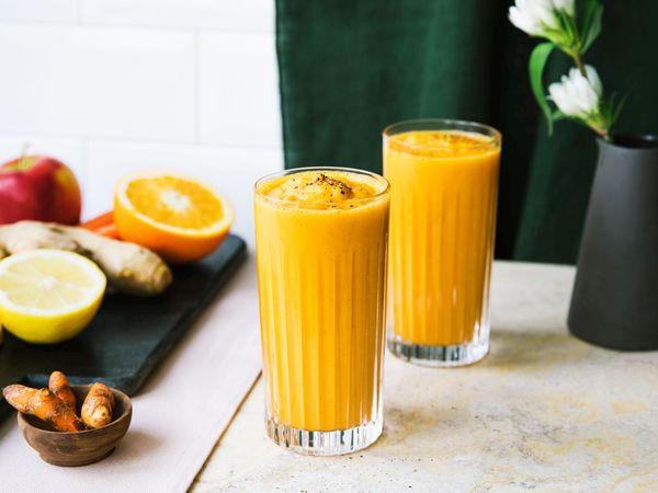 carrot apple ginger smoothie