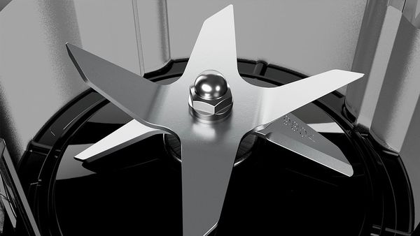 Interior close up of VitaMaxx blades