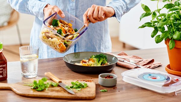 Meal Prep Ideen: Essen für die Mittagspause vorbereiten.