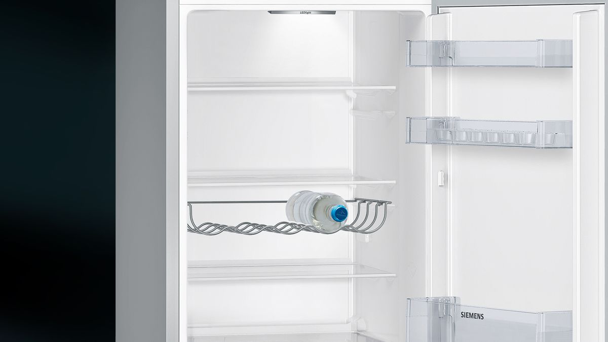 iQ300 Kombinerad kyl/frys 186 x 60 cm Borstat stål med antiFingerprint KG36VVIEA KG36VVIEA-5