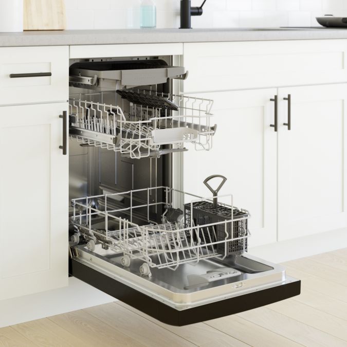 300 Series Dishwasher 17 3/4'' Black SPE53B56UC SPE53B56UC-21