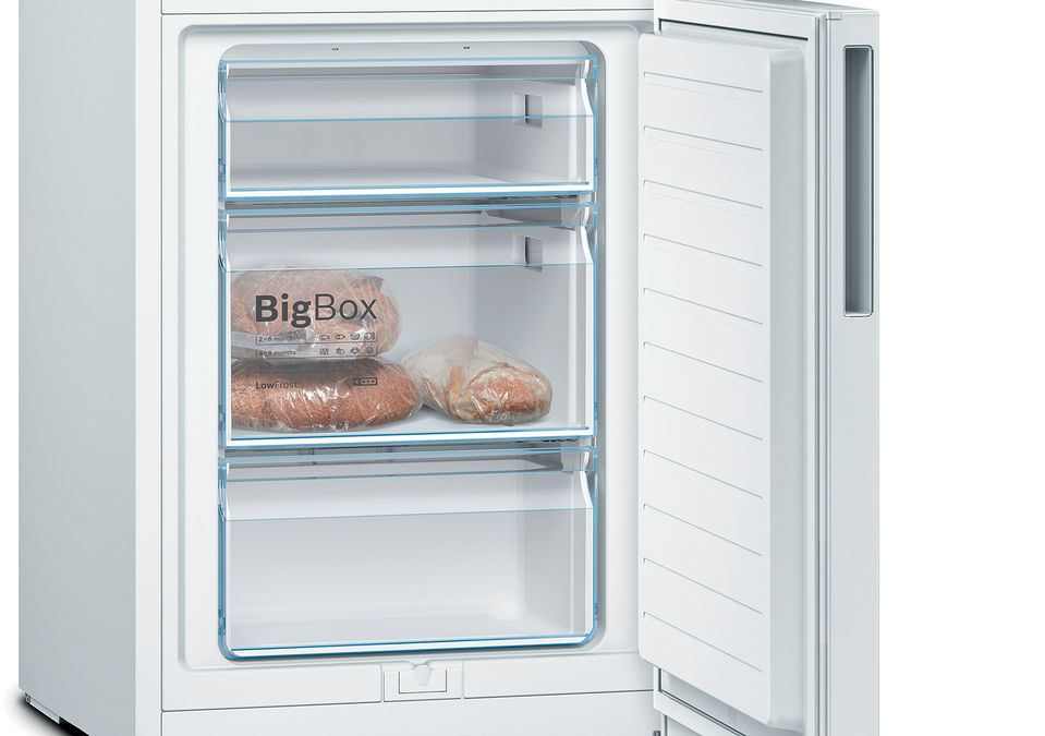 Series 4 Free-standing fridge-freezer with freezer at bottom 176 x 60 cm White KGV336WEAG KGV336WEAG-6