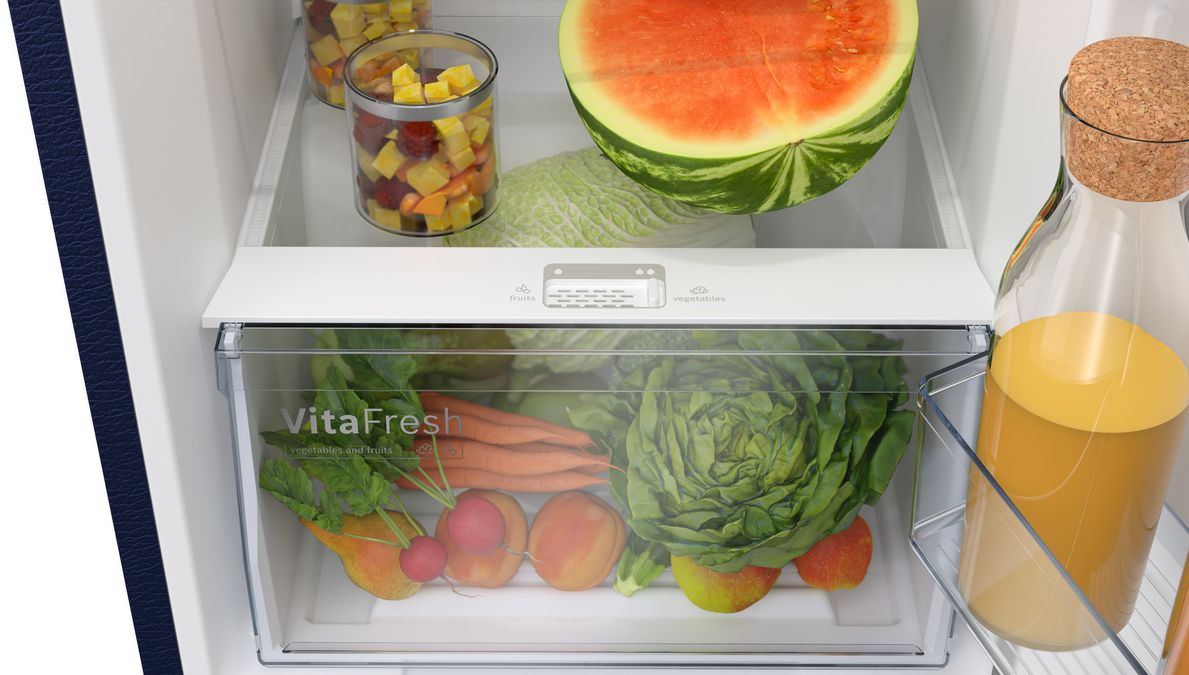 Series 2 free-standing fridge-freezer with freezer at top 156 x 60.5 cm CTN27B131I CTN27B131I-5
