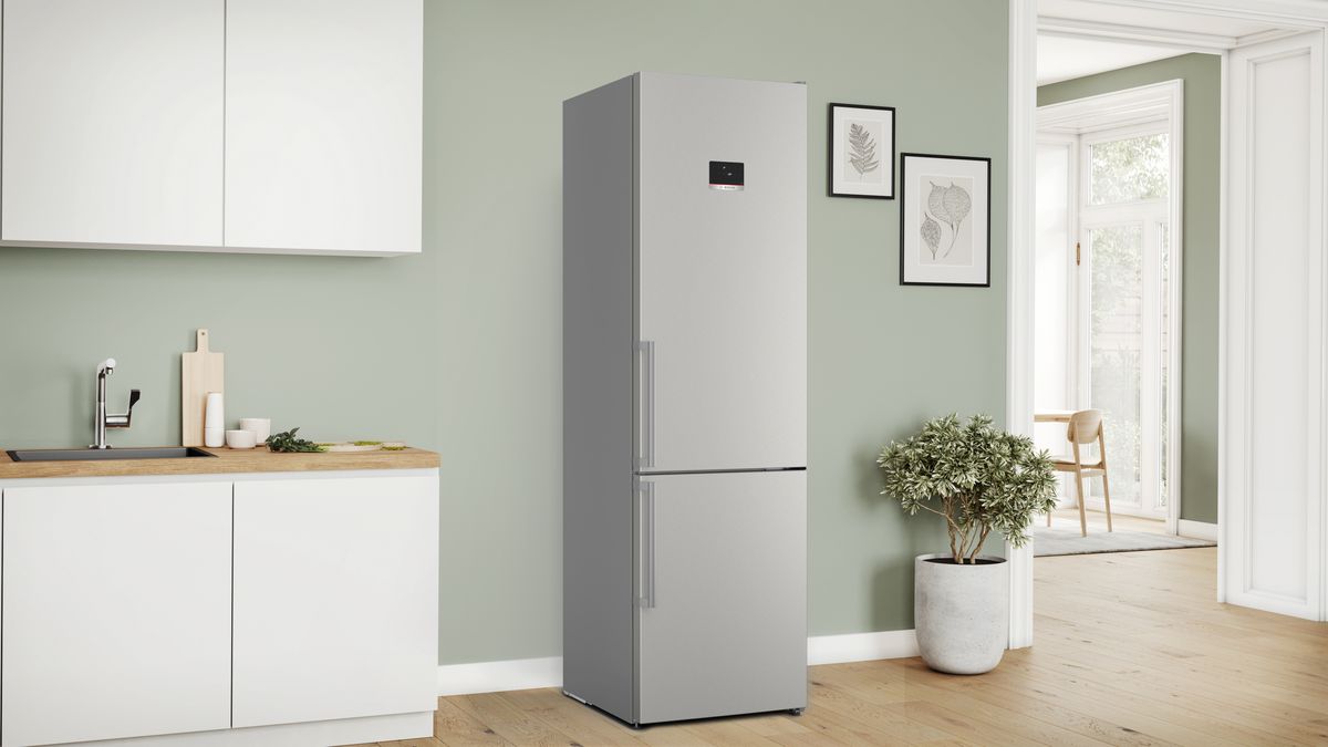 Series 4 free-standing fridge-freezer with freezer at bottom 203 x 60 cm Stainless steel (with anti-fingerprint) KGN397ICT KGN397ICT-3