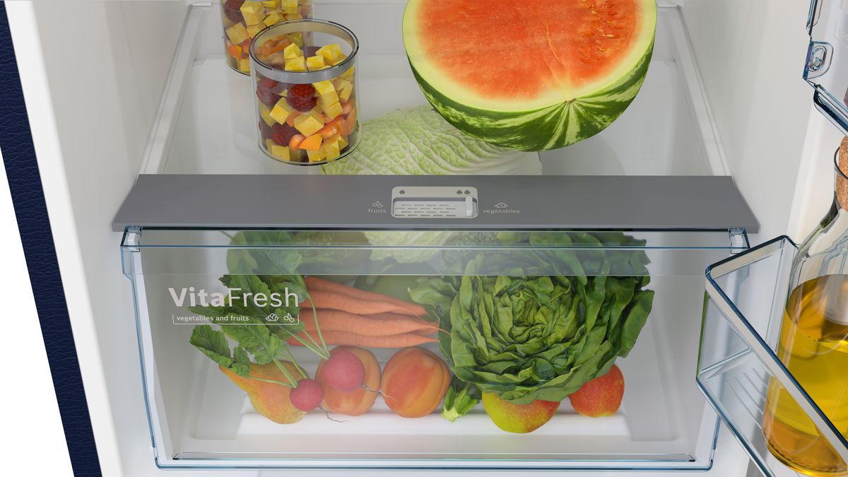 Series 4 free-standing fridge-freezer with freezer at top 175 x 67 cm CTC35B231I CTC35B231I-5