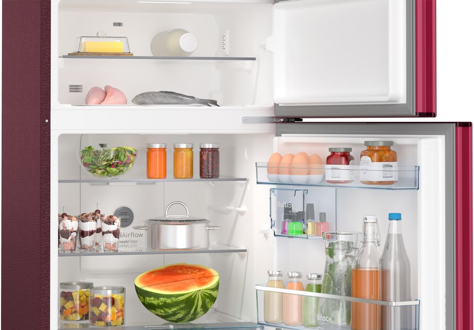 Series 4 free-standing fridge-freezer with freezer at top 175 x 67 cm CMC33WT5NI CMC33WT5NI-4