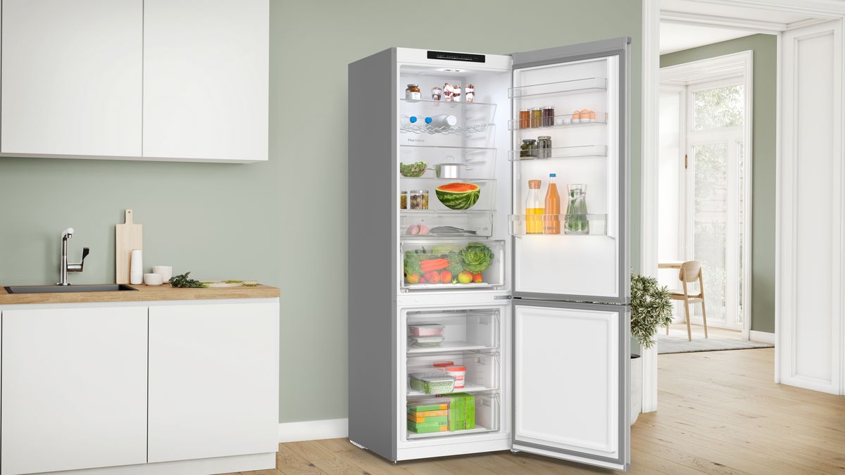 Series 4 Free-standing fridge-freezer with freezer at bottom 203 x 70 cm Stainless steel look KGN492LDFG KGN492LDFG-3