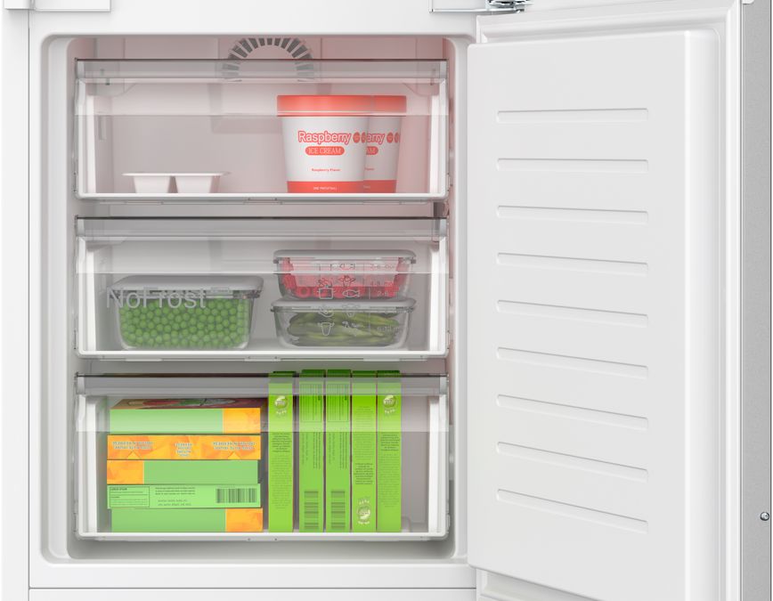 Series 4 Built-in fridge-freezer with freezer at bottom 193.5 x 55.8 cm flat hinge KIN96VFD0 KIN96VFD0-6