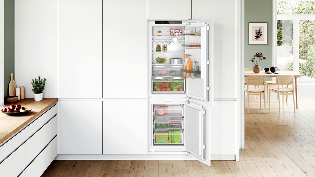 Séria 6 Zabudovateľná chladnička s mrazničkou dole 177.2 x 55.8 cm ploché panty KIN86ADD0 KIN86ADD0-2