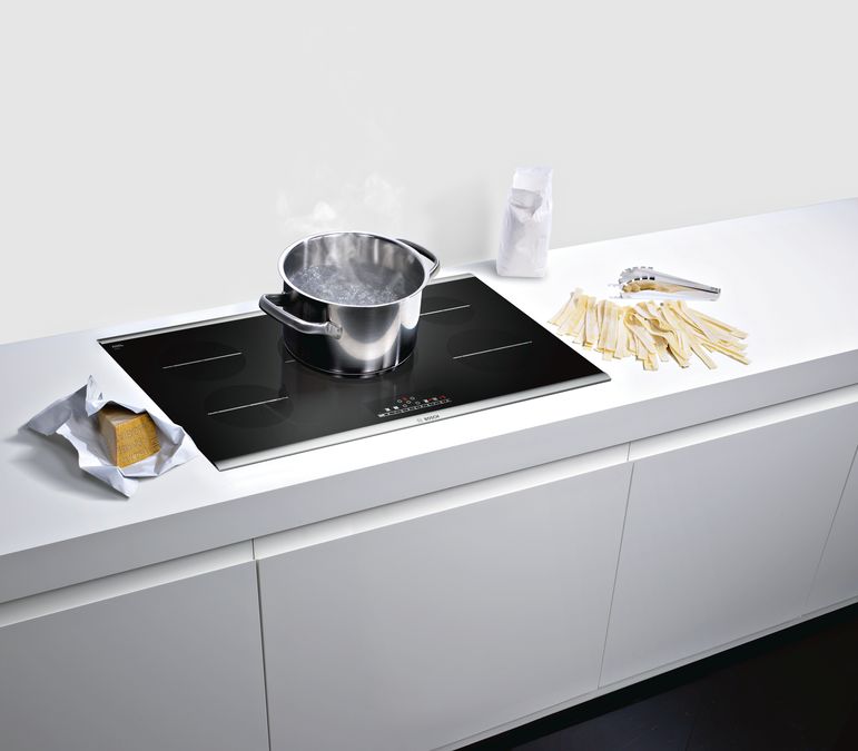 Bosch 800 Series Induction Cooktop 36 Black, Without Frame NIT8660UC