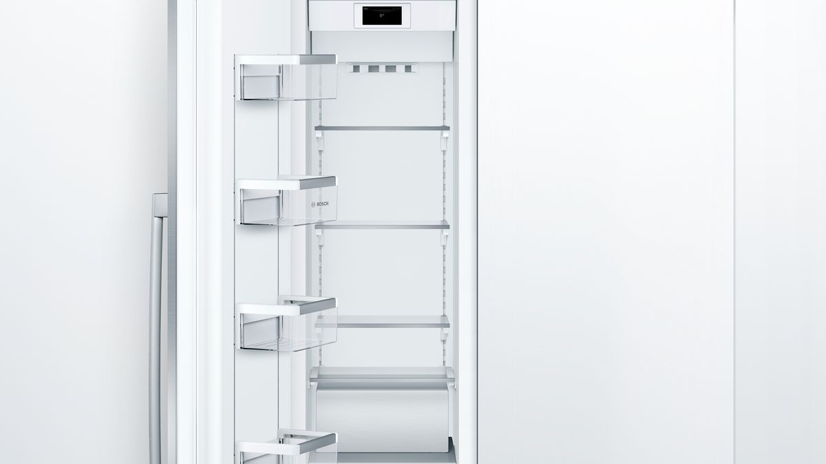 Benchmark® Built-in Freezer 18'' flat hinge B18IF900SP B18IF900SP-45