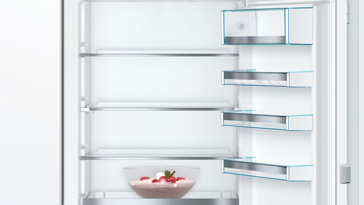 Serie 6 Integreerbare koel-vriescombinatie met bottom-freezer 177.2 x 55.8 cm Vlakscharnier KIS87AFE0 KIS87AFE0-2
