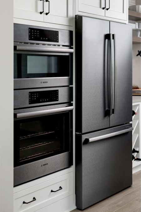 Série 800 Réfrigérateur à portes françaises congélateur en bas 36'' Acier inoxydable noir B36CT80SNB B36CT80SNB-10
