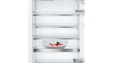 Serie 6 Einbau-Kühlschrank mit Gefrierfach 122.5 x 56 cm Flachscharnier mit Softeinzug KIL42ADE0 KIL42ADE0-5