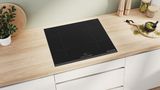 Série 4 Table de cuisson à induction 60 cm Noir, Encastrable sans cadre PIE661BB5E PIE661BB5E-3