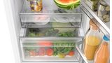 Series 4 Free-standing fridge-freezer with freezer at bottom 186 x 60 cm White KGN362WDFG KGN362WDFG-7