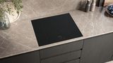 iQ100 Induktionskogeplade 60 cm overflademontering uden ramme EU61RBEB5D EU61RBEB5D-4