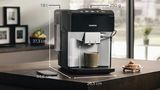Helautomatisk kaffemaskin EQ500 classic Dagsljus silver, Pianosvart, Vattentank TP515R01 TP515R01-4