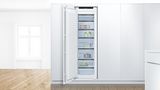 Series 8 built-in freezer 177.2 x 55.8 cm soft close flat hinge GIN81HD31I GIN81HD31I-2