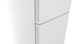 Series 4 Free-standing fridge-freezer with freezer at bottom 203 x 60 cm White KGN392WDFG KGN392WDFG-9