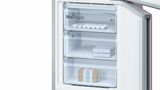 Serie | 6 free-standing fridge-freezer with freezer at bottom, glass door 203 x 60 cm Rood KGN39LR35 KGN39LR35-4