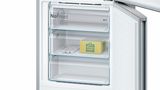 Serie | 4 Free-standing fridge-freezer with freezer at bottom 203 x 70 cm Inox-look KGN49XL30G KGN49XL30G-4