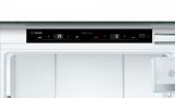 800 Series built-in fridge-freezer with freezer at bottom 22'' soft close flat hinge B09IB91NSP B09IB91NSP-3
