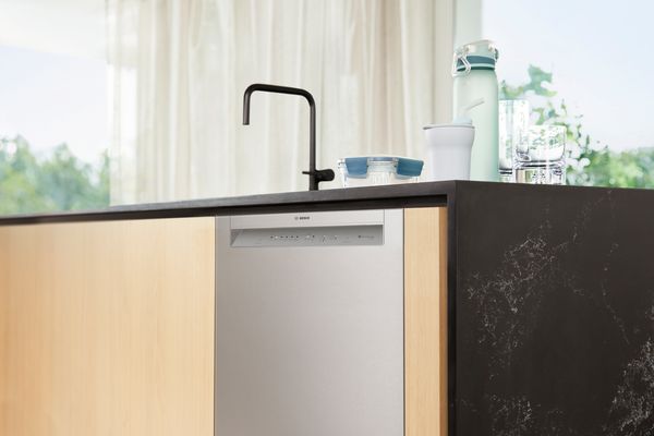 Bosch 100 series dishwasher with dry dishes