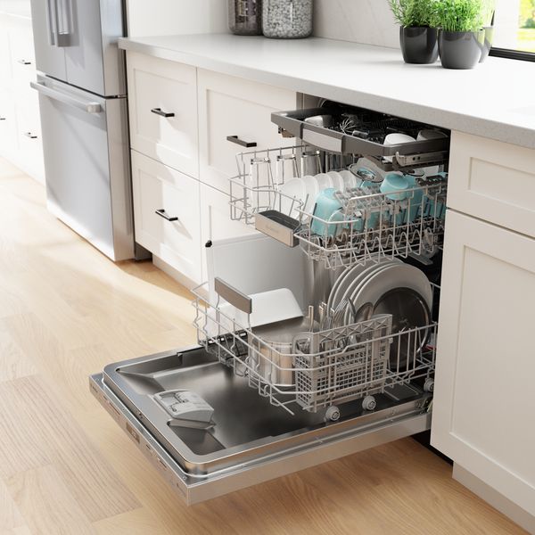 Dishwasher lifestyle image